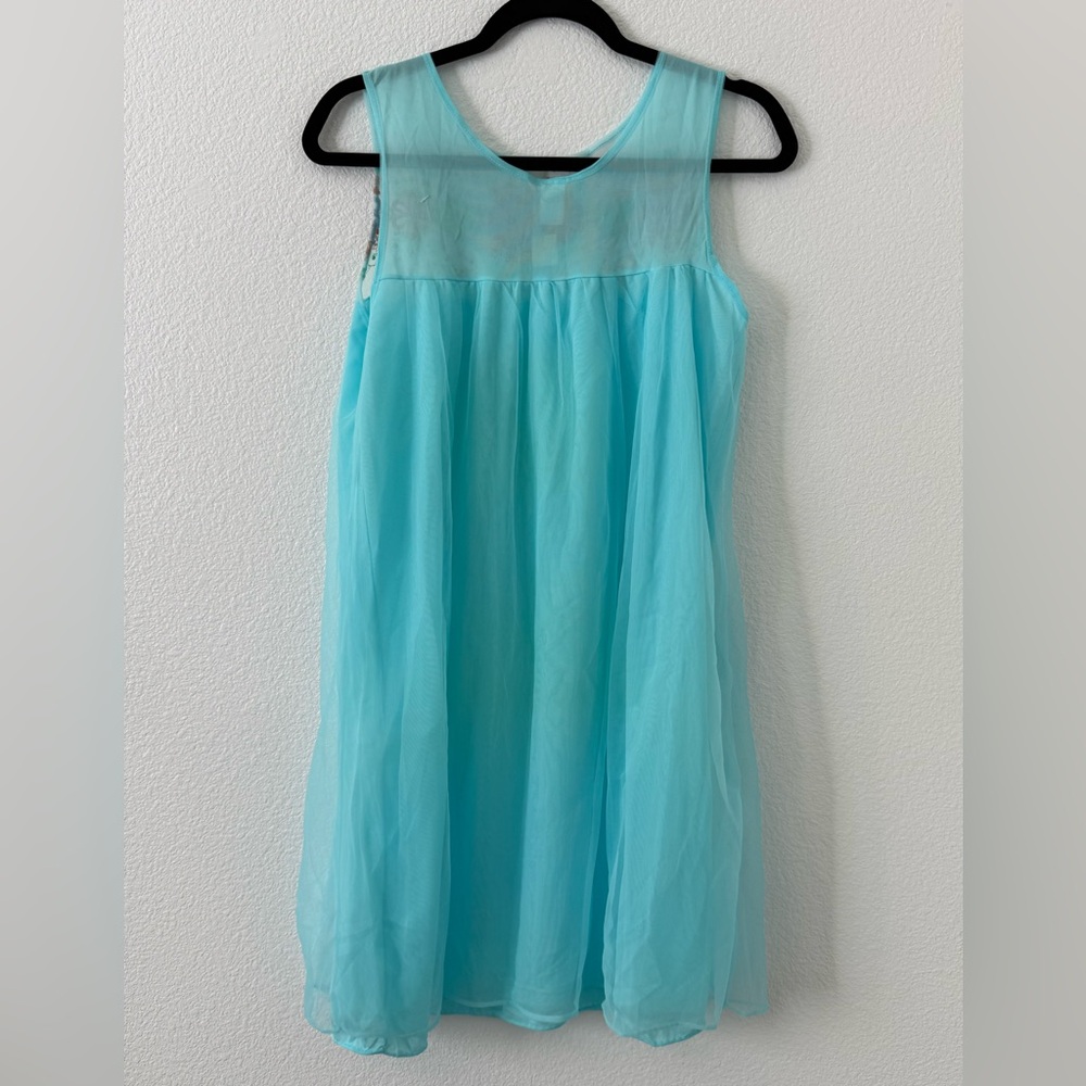 Vintage Floral Embroidered Blue nightgown - Picture 2 of 4